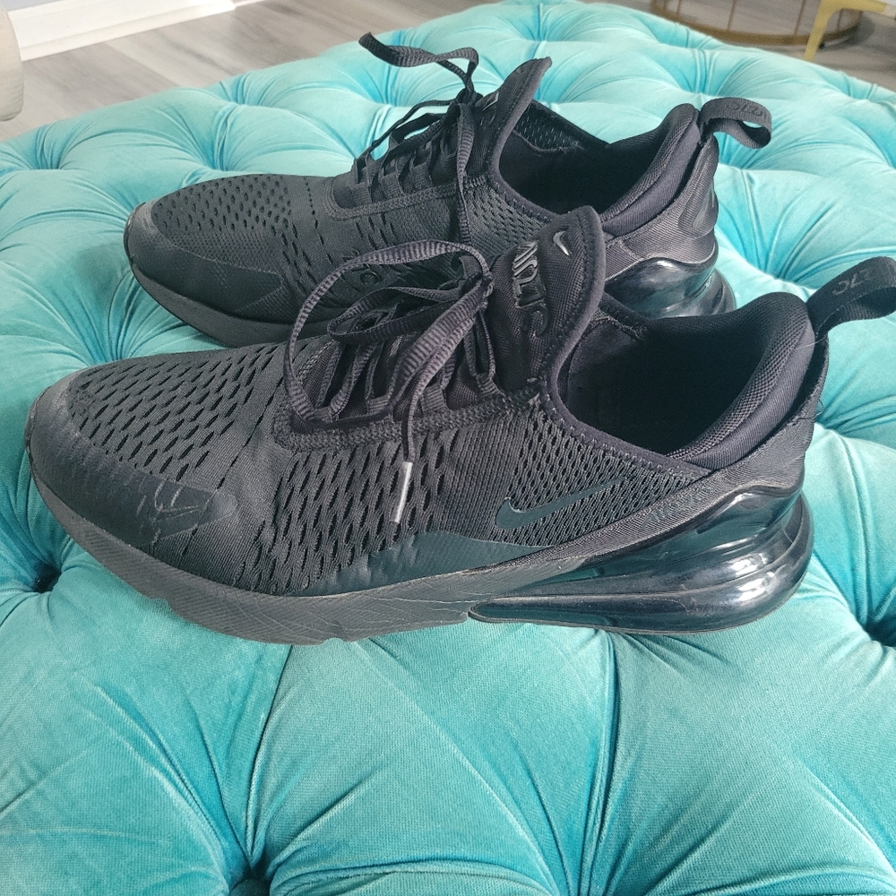 Nike Air Max 270 tripple black